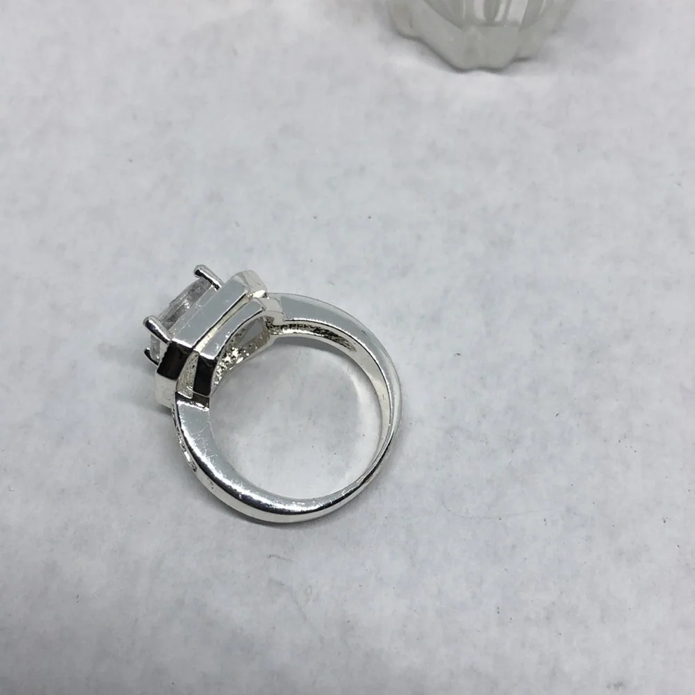 FAUX diamond engement costume ring silver tone or white gold tone